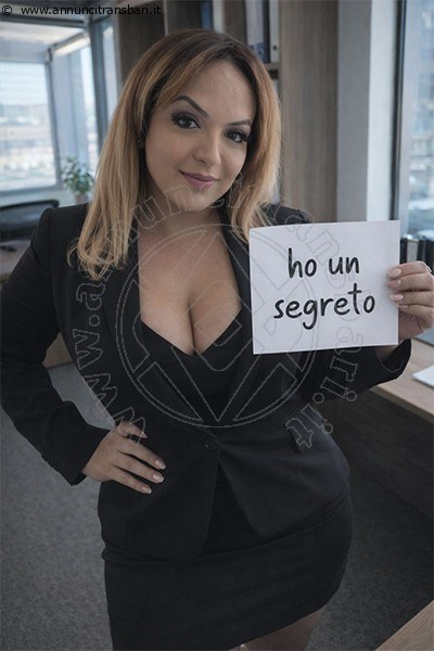 Foto Incontro Transescort Asti Dottoressa Mony