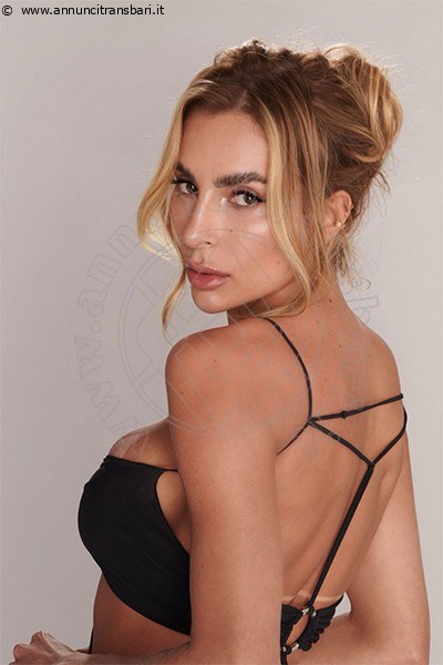 Foto Incontro Transescort Londra Antonella